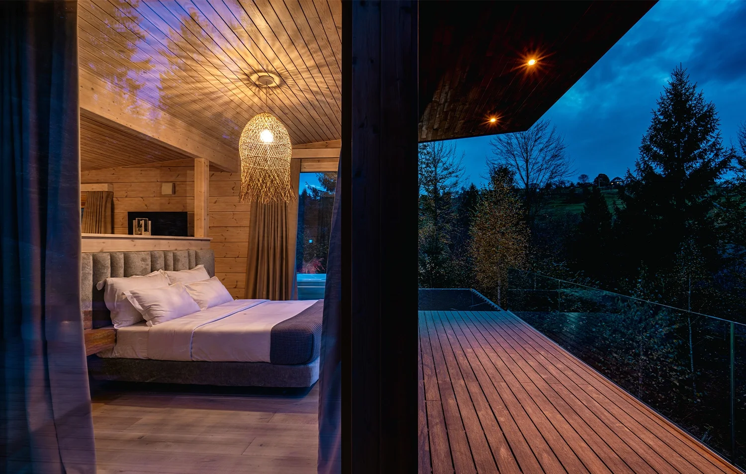 Hidden Villa — edenhill cazare munte spa jacuzzi